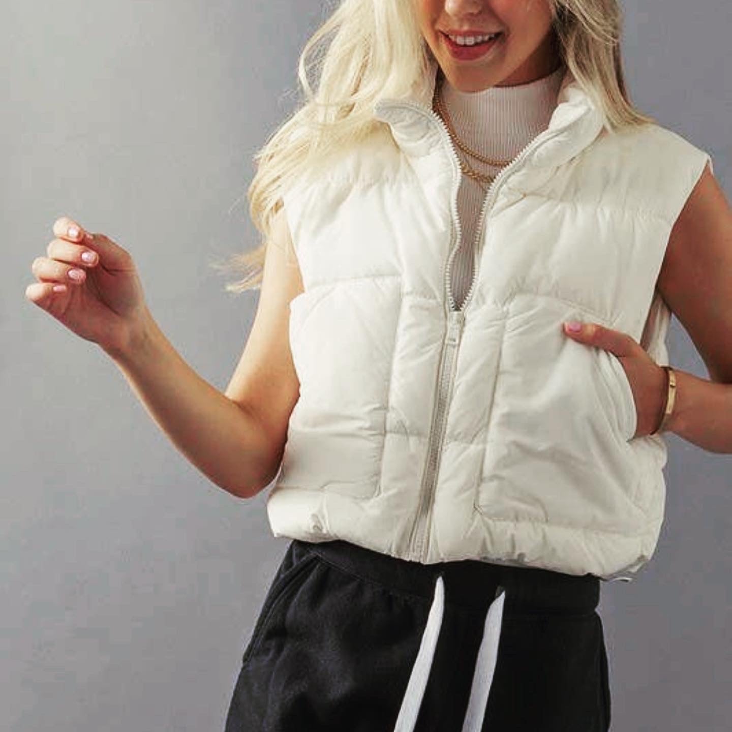 Cropped Puffer Vest
