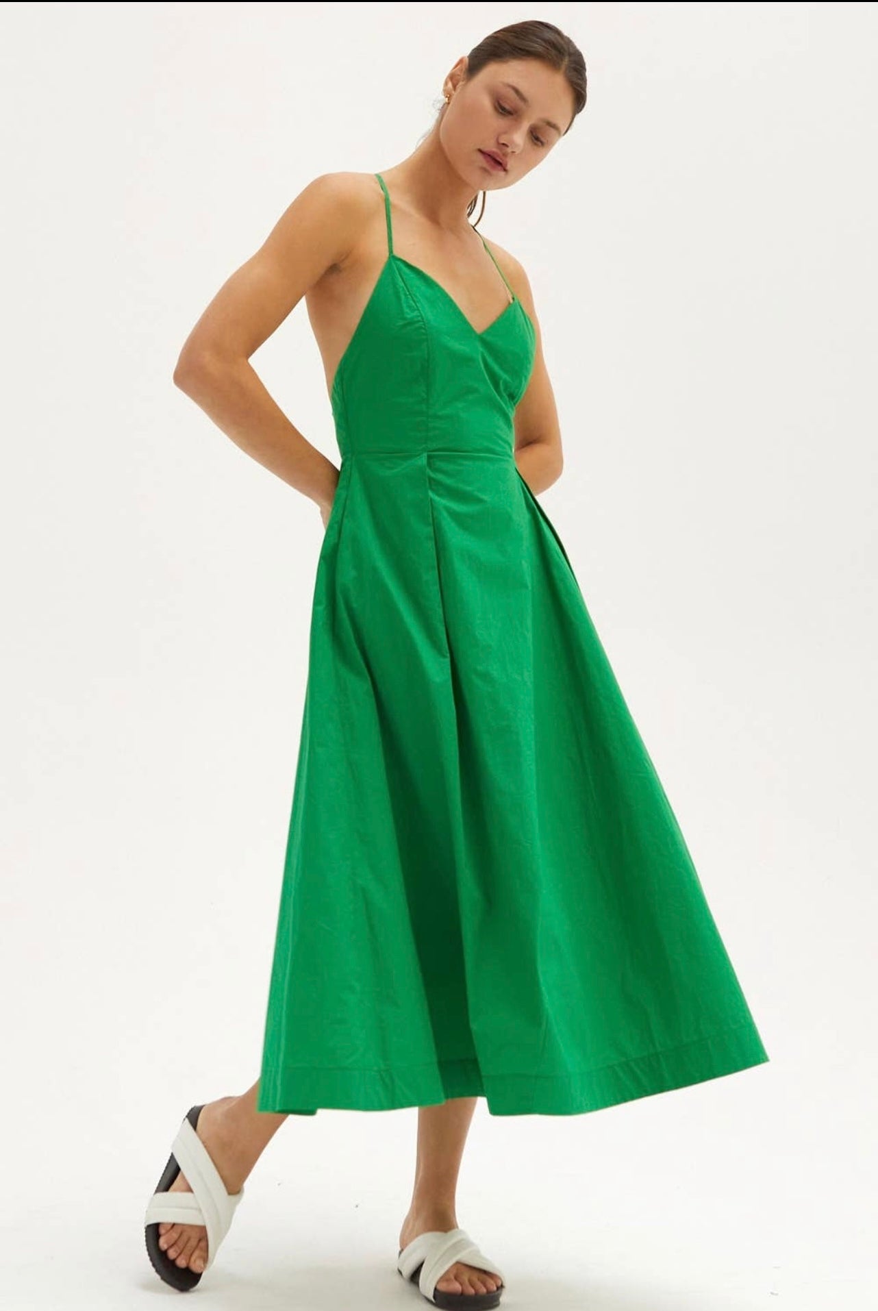 CRISS CROSS BACK POCKETED MIDI DRESS
